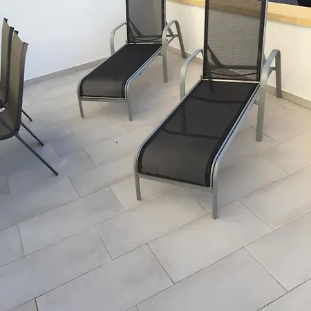 Apartment Charmant Rez-de-chaussee Et Piscine Bar-restaurant Alicante